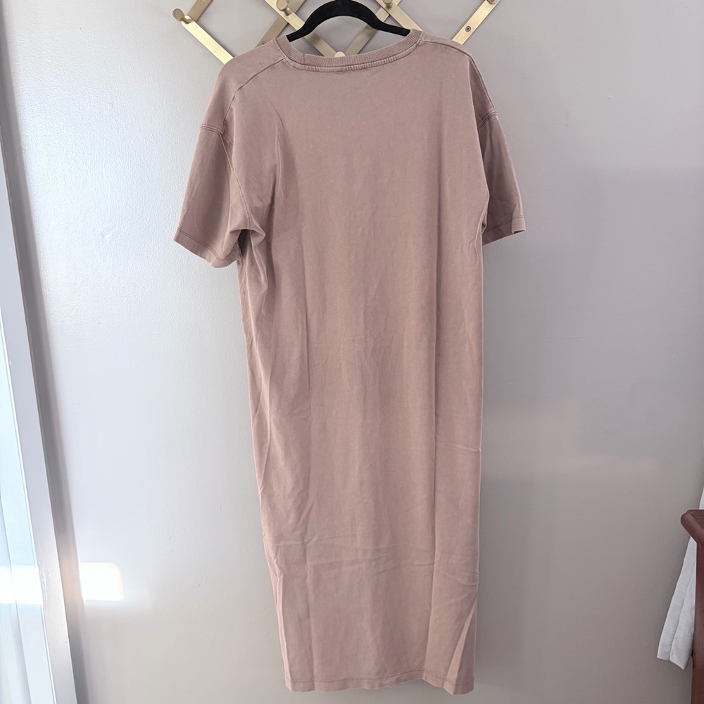 NWT Zara Taupe Midi T-Shirt Dress Side Slit Medium Minimalist Elevated Basic - Picture 3 of 6